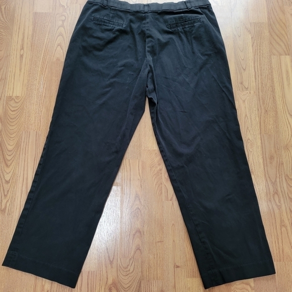 𝅺Briggs New York Black Chino Trousers Size 18 EUC - Picture 2 of 8